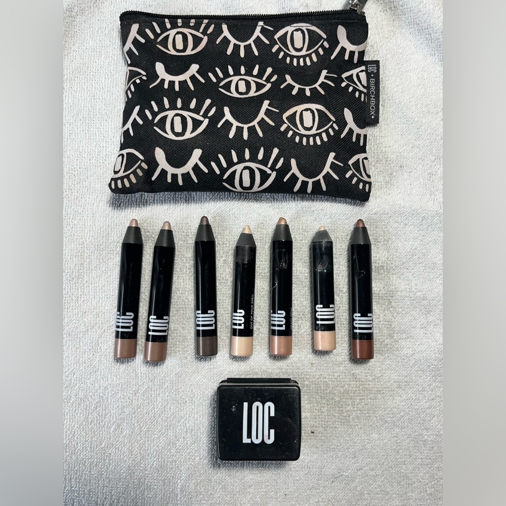 LOC - adorable 👁️ pouch (2x3 ») with sharpener and EIGHT slightly used eyecreme